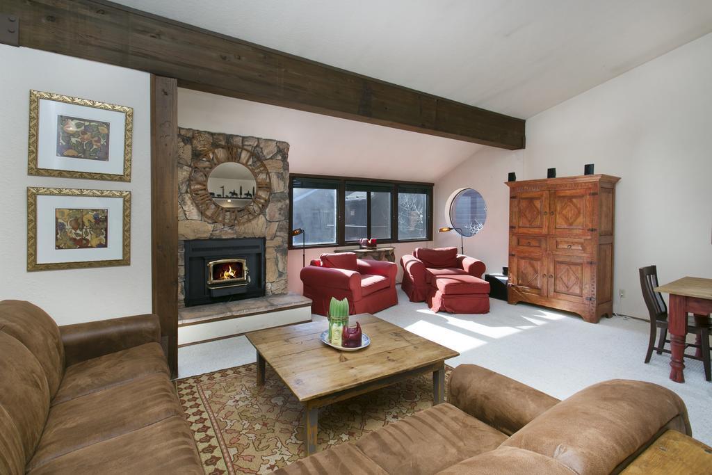 Mammoth Village Properties By 101 Great Escapes Mammoth Lakes Habitación foto